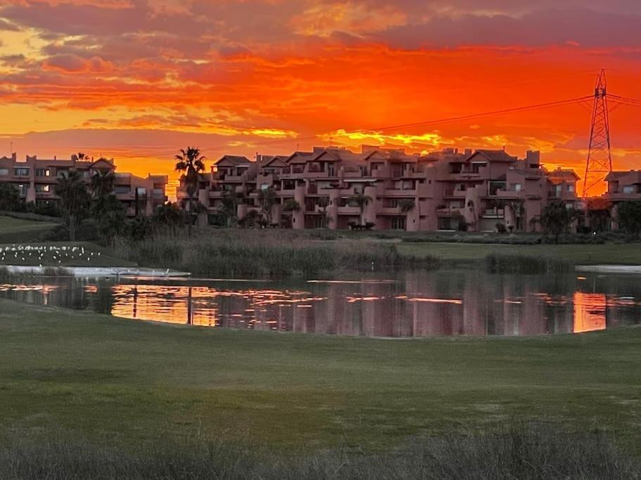 Mar Menor Golf Resort, Luxury Sleeps 6, Lake Views Múrcia Exterior foto
