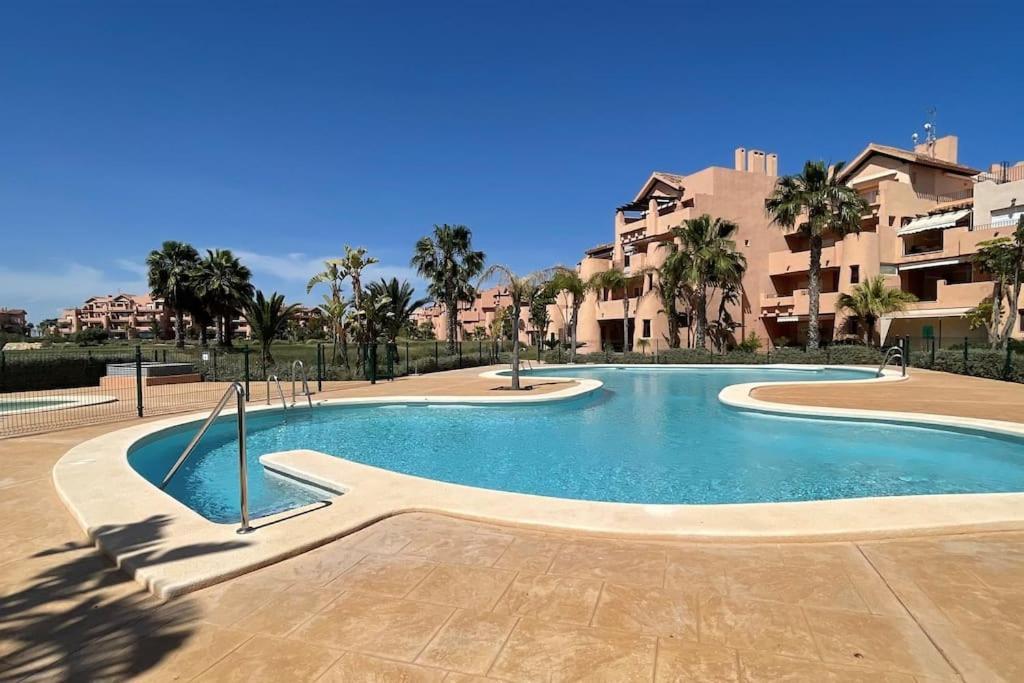 Mar Menor Golf Resort, Luxury Sleeps 6, Lake Views Múrcia Exterior foto